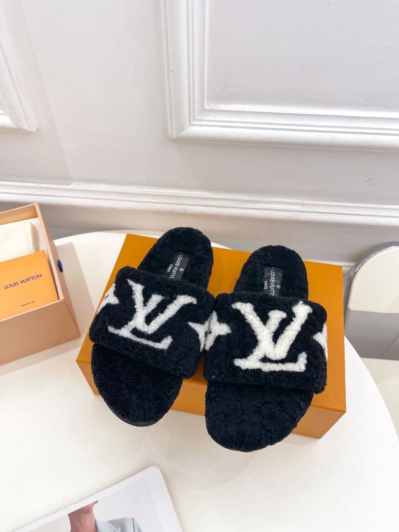 Louis Vuitton Slippers